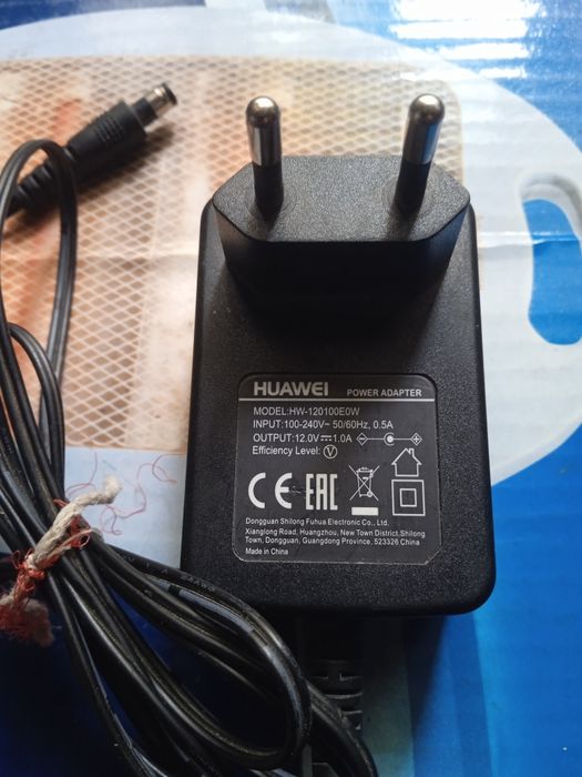 Blok pitaniya sotiladi