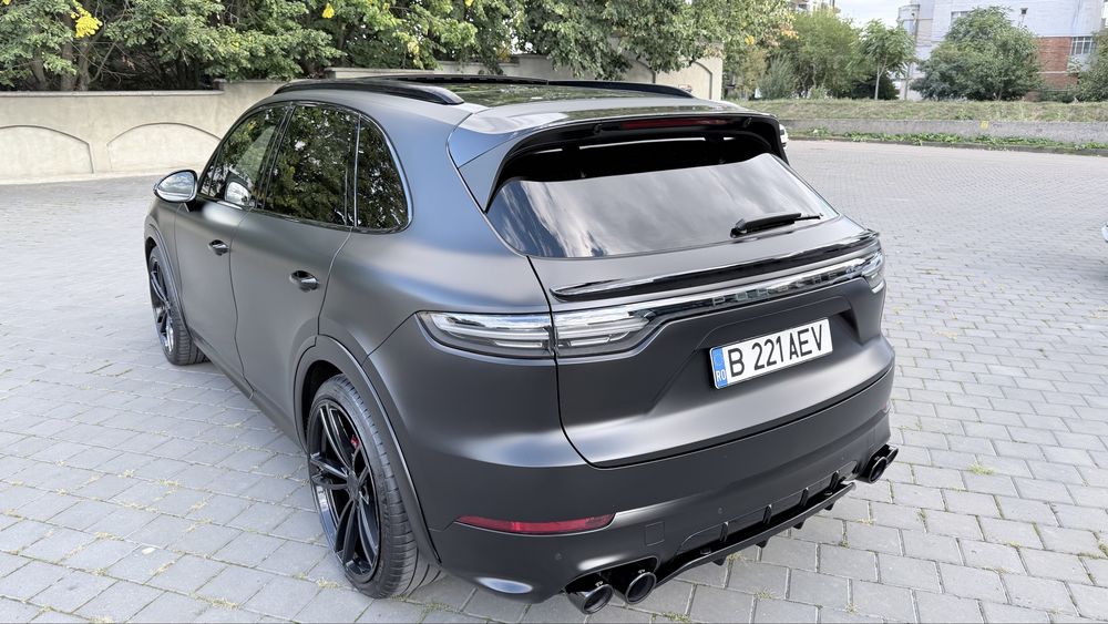 Porsche Cayenne GTS 2022