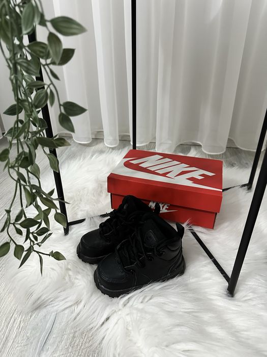 Зимни ботушки NİKE.