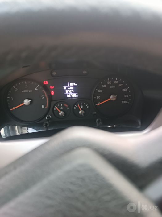 Kia bongo 2700 sotiladi!!!