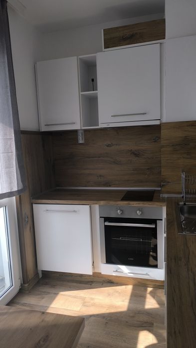 Дава се под наем Тристаен апартамент в Варна, м-т Боклук Тарла - 60 кв.м за 408 € - Снимка #3