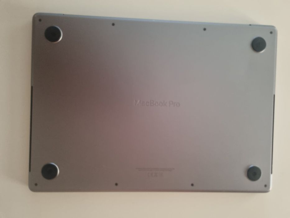 MacBook Pro 14-inch (2021 г.)