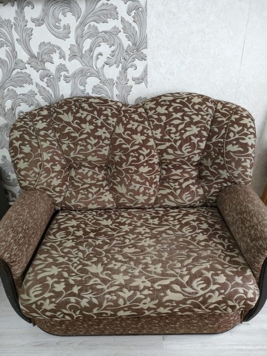 Продам диваны 3-2-1