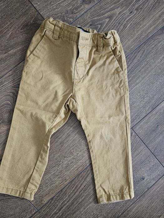 4 camasi + 3 pantaloni