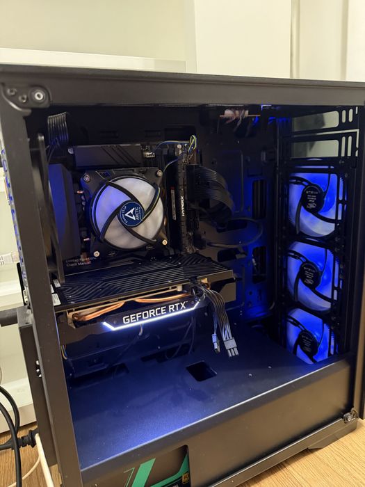 Pc Gaming  Unitate + Monitor