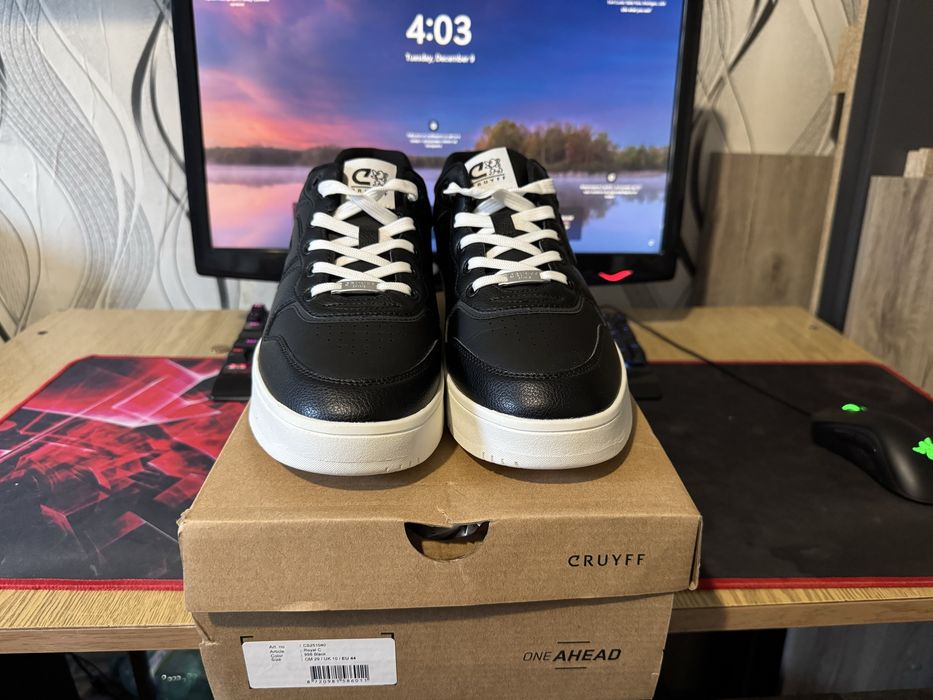 Обувки Cruyff Royal C