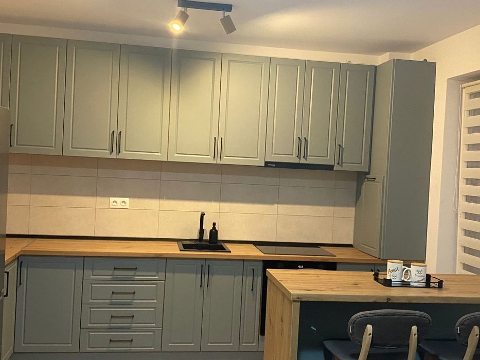 Apartament de inchiriat