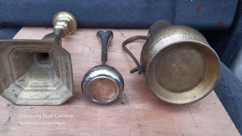 Медна кана и свешник