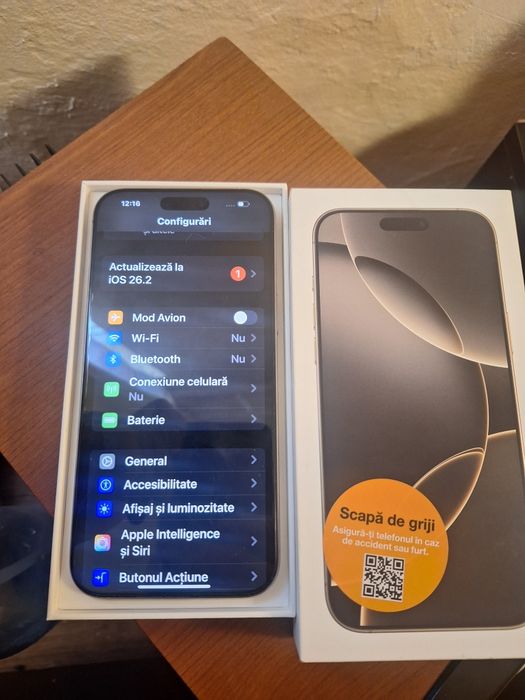 Vând iphone 16 pro max de 256 GB neverlock