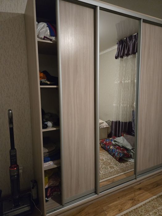 Продам шкаф купе