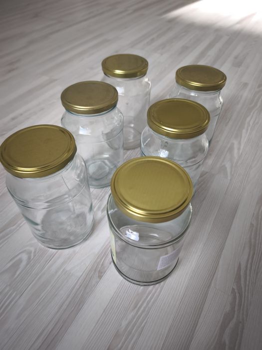 Продаю банки 1,5 л
