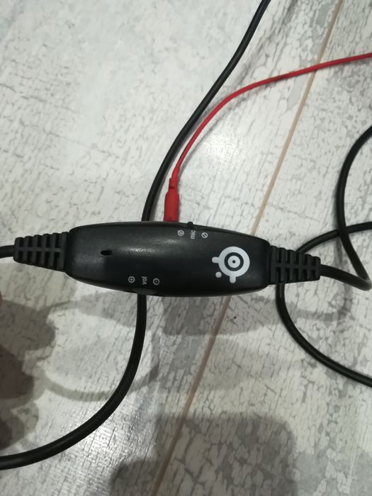 Слушалки SteelSeries