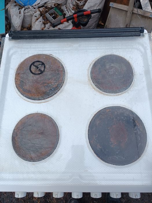 Продам плиту Artel comarella 01-e