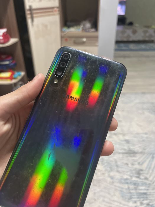 Samsung a50 на запчасти