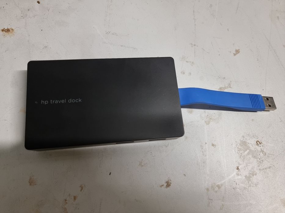 Hp travel dock display link