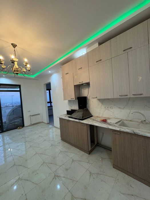 Продается 1ком в центре Акай сити