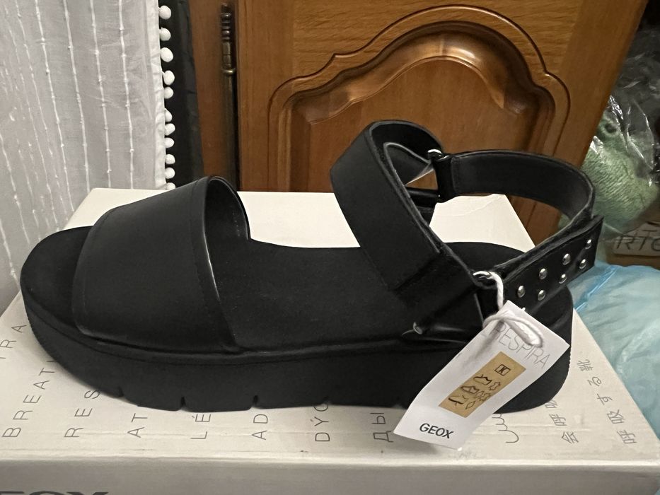 Сандали женские GEOX