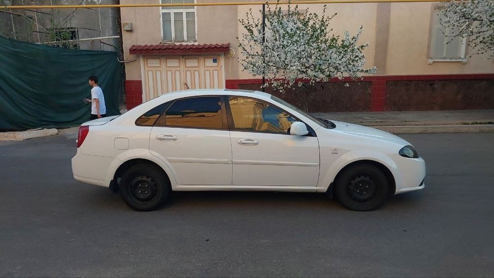 Аренда выкуп LACETTI CDX (GENTRA) 3 поз. 2014