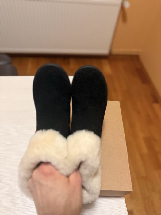 Cizme fete UGG originale marimea 30