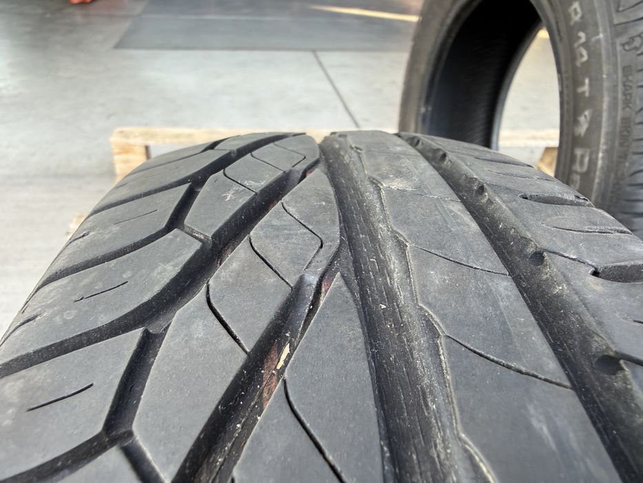 2бр. ОТЛИЧНИ Летни Гуми 165/65R/14 -UNIROYAL- DOT:4918- 5.5мм. *30€ за 2бр. *