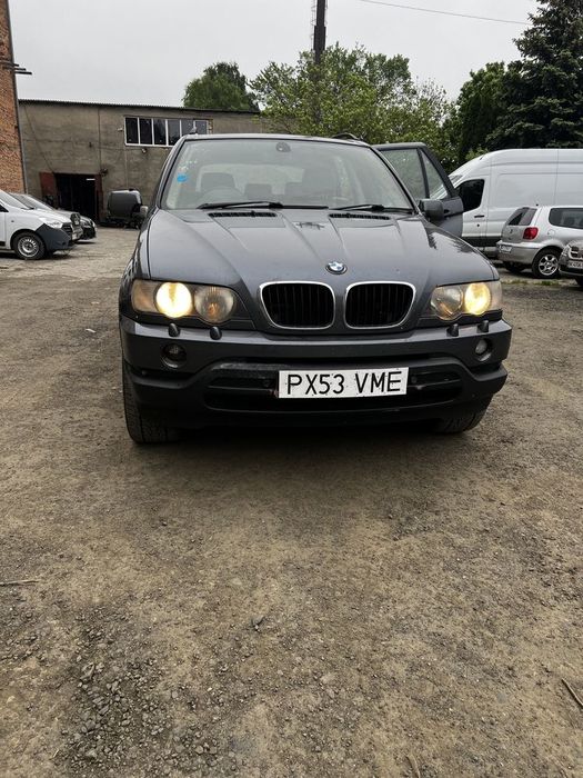 Привозной бампер рестайлинг и дорест е53 Х5