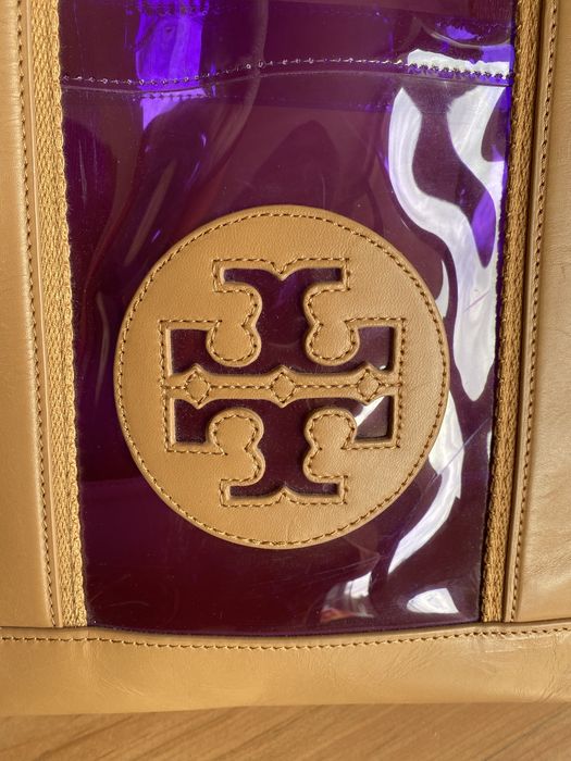 Лятна прекрасна чанта на Tory Burch