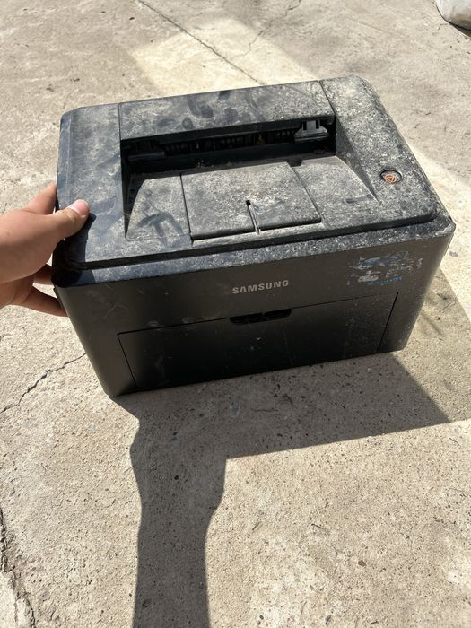 Принтер б/у 1шт-6500тг