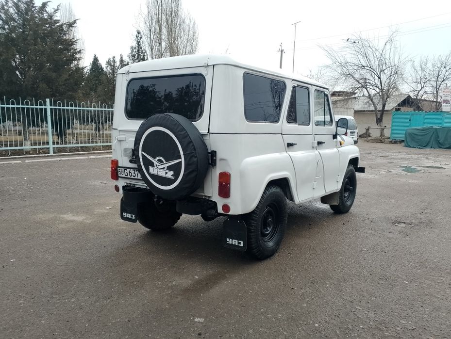 Uaz 3151 sotiladi