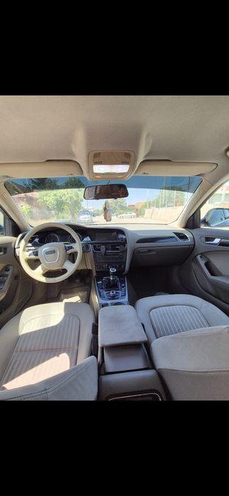 Vând Audi a4  b8