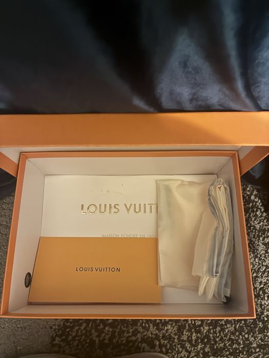 Louis vuitton skates