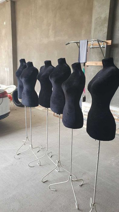 Манекен, Maniken