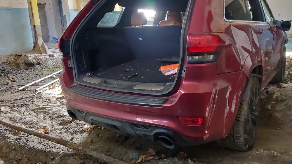 Jeep Grand Cherokee WK2 6.4 srt8 475кс на части!