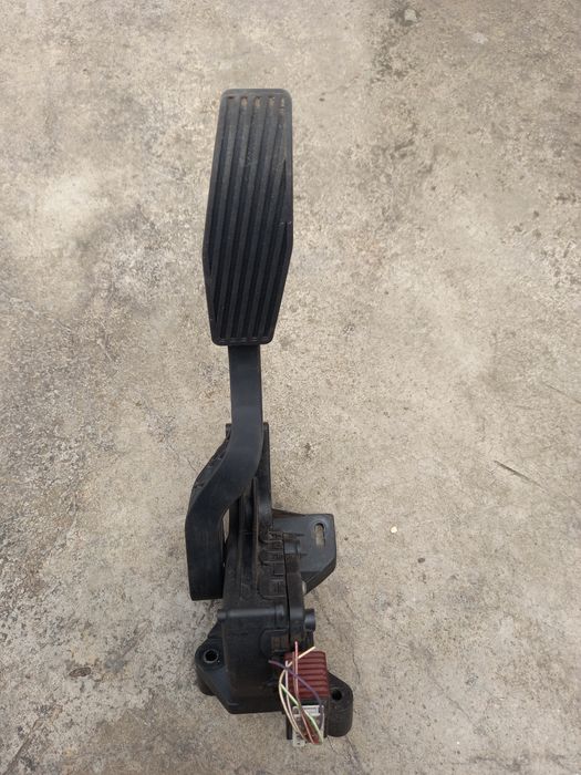 Pedala accelerație Opel Meriva