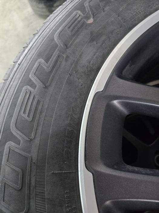 4 Броя 255/70/18 Bridgestone 6,5mm 21dot