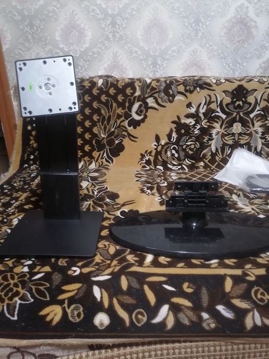 Продам телевизоры и кронштейны.