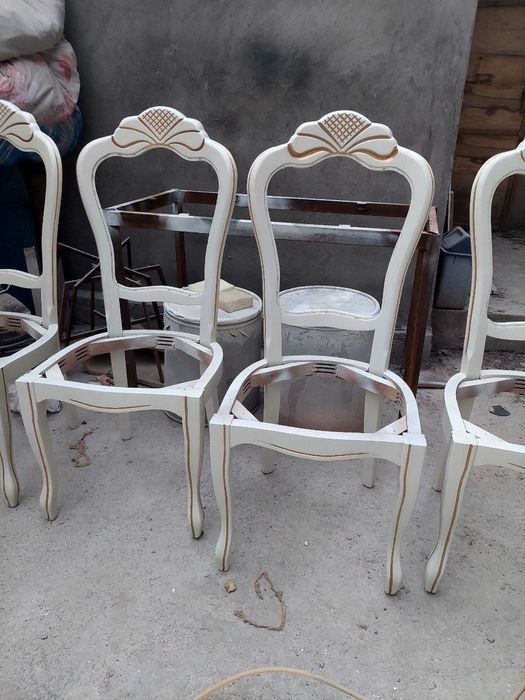 Myaxki mebel restavratsiya xizmati.