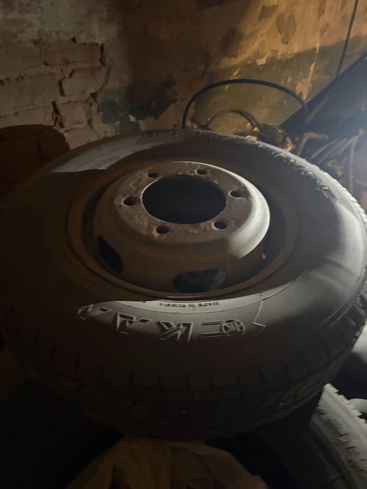 225/75 r16 c резина комплект