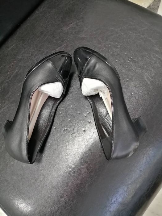 Нови дамски елегантни обувки на нисък ток