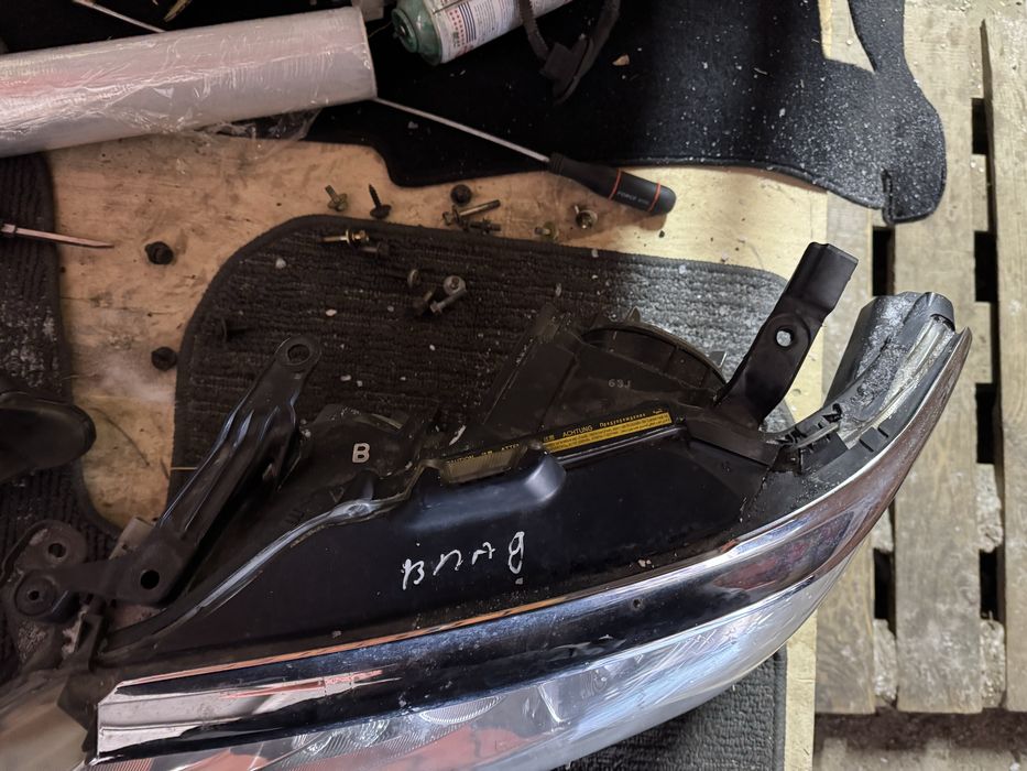 Фары на Toyota Camry 55