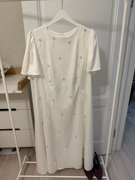 Продаю шикарное платье