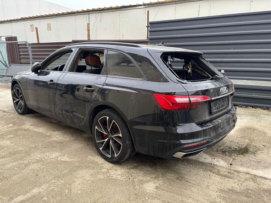 Far dreapta complet Audi A4 B9 facelift 2021