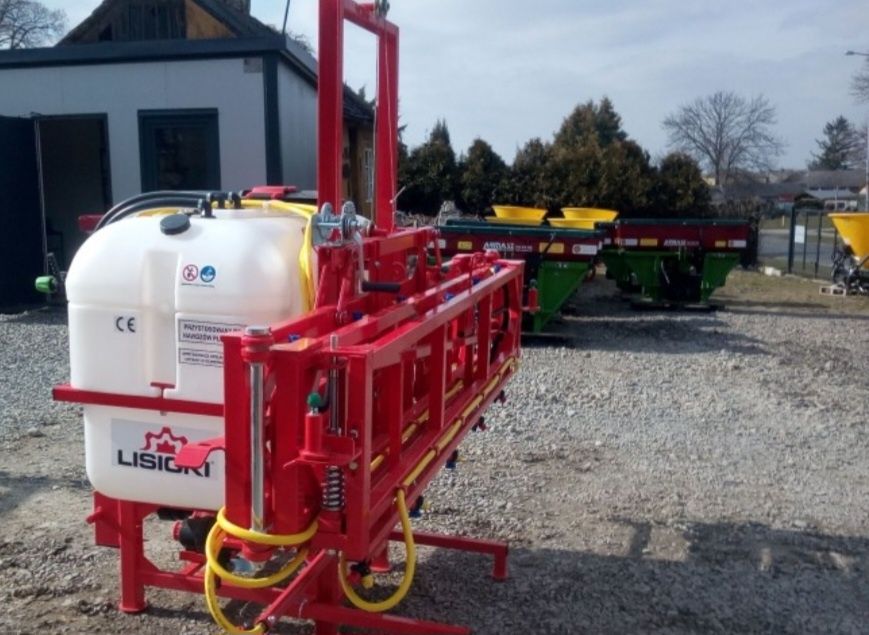 Опрыскиватель навесной 800л. Польша Lisicki.