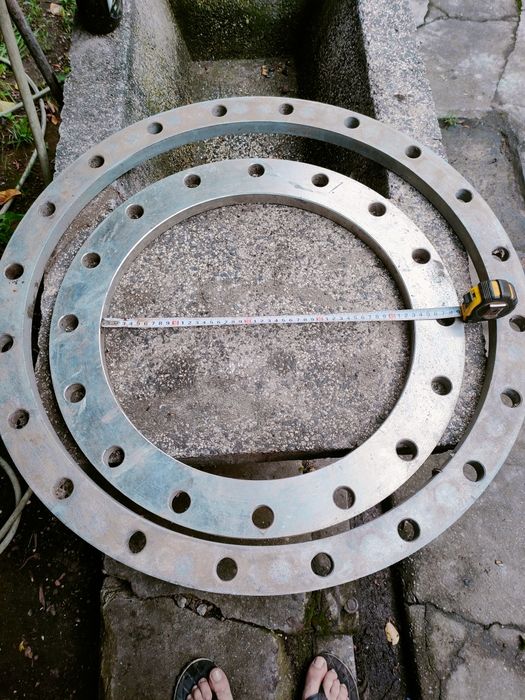 Нови стоманени фланци за тръби