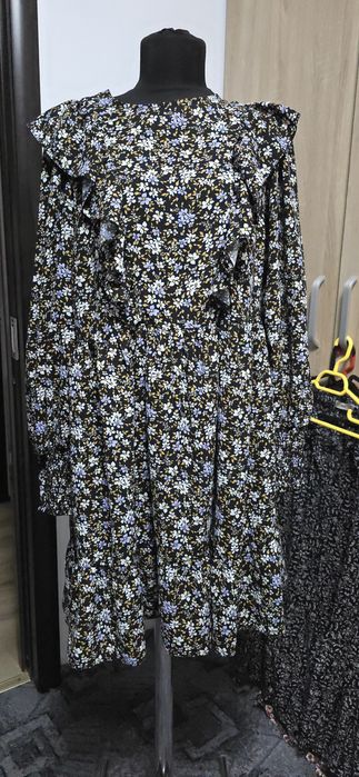 Rochie Primark florală – lejeră, feminină, super comodă