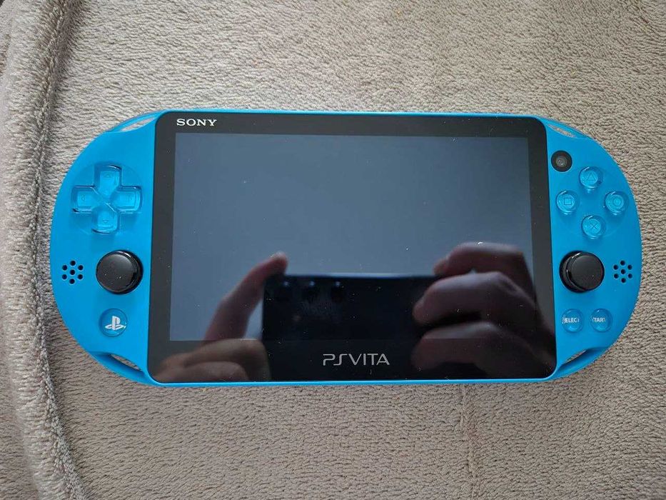 PS Vita 2000 Slim Blue 64 GB