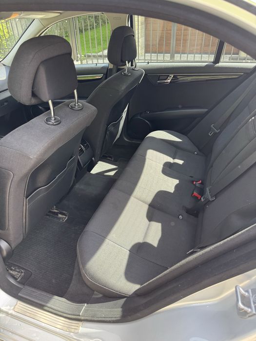 Мерцедес w204 седан автомат 2.2 дизел