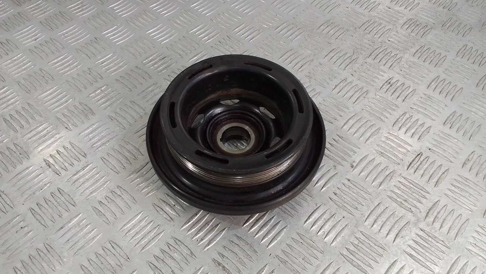 Шайба колянов вал Mercedes E220 CDI W211 170кс.2008г.