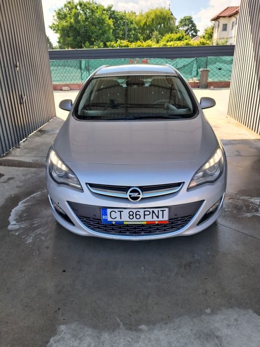 OPEL Astra 2014