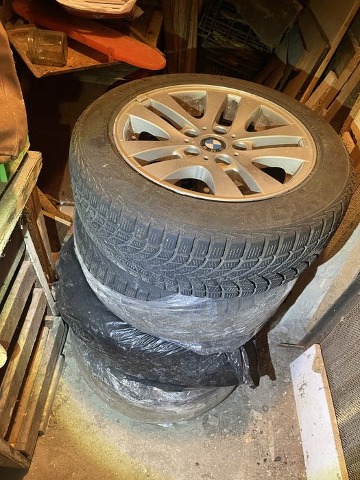 Зимни гуми с джанти 16цола бмв