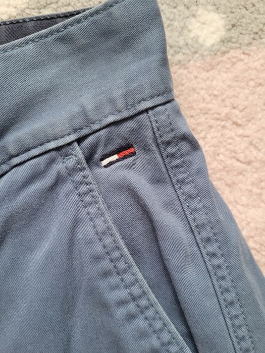 Blugi Tommy Hilfiger 30 M